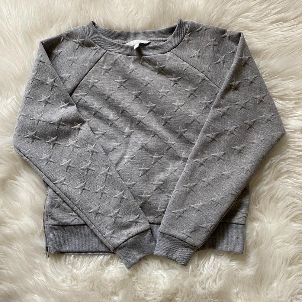 BB DAKOTA ACROSS THE UNIVERSE SWEATSHIRT